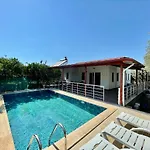 Avci Villa-fethiye 3+1 In Garden With Private Pool, 10 Minutes To The Villa Fethiye