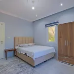 Avci Villa-fethiye 3+1 In Garden With Private Pool, 10 Minutes To The