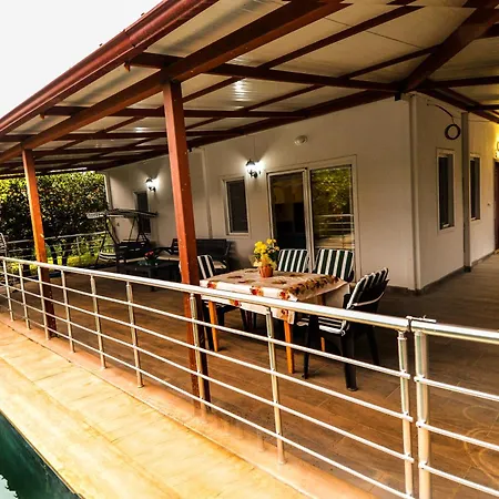 Avci Villa-fethiye 3+1 In Garden With Private Pool, 10 Minutes To The * פאטהיה