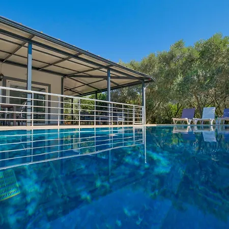 Вилла Avci Villa-fethiye 3+1 In Garden With Private Pool, 10 Minutes To The Фетхие